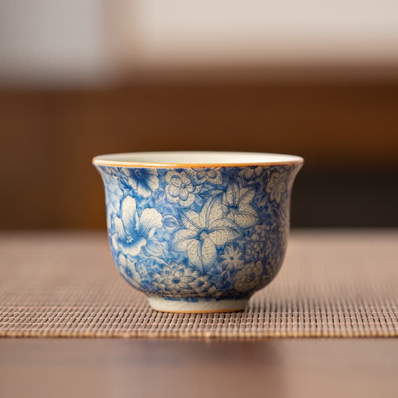 Retro ceramic blue and white porcelain cup