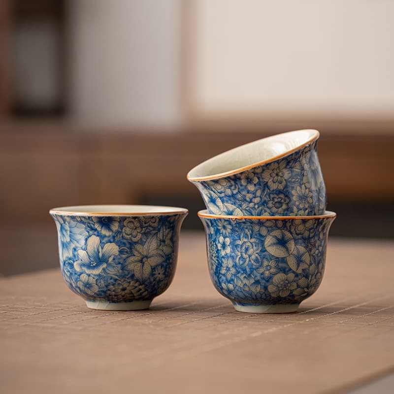 Retro ceramic blue and white porcelain cup